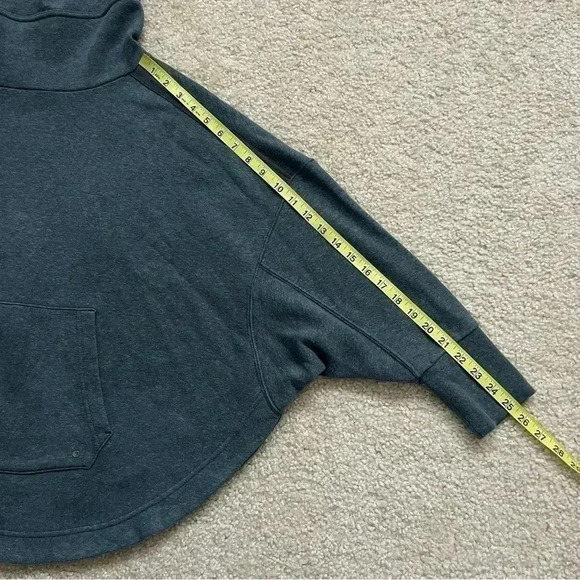 PrAna Cozy Up Poncho Kangaroo Pocket Heather Blue SZ Small Oversized W23190896 - Picture 14 of 16